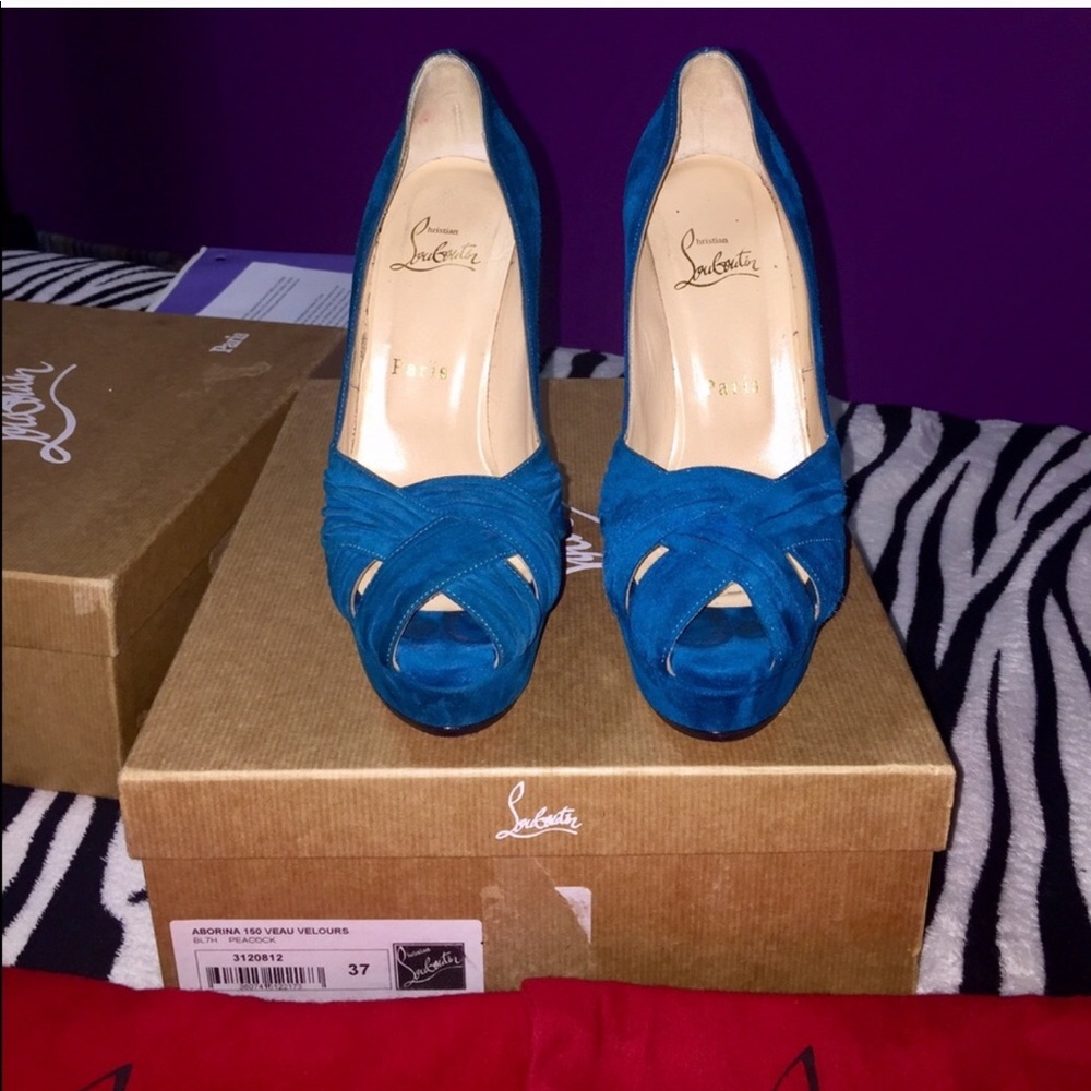 Louboutin Aborina 37